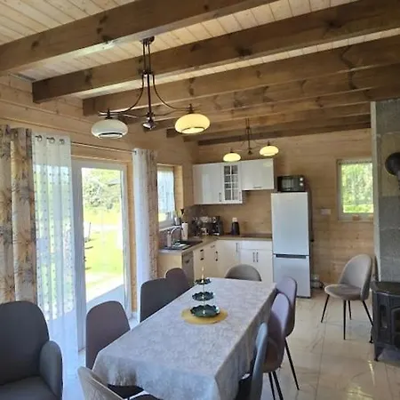 Large Home, Salt Cave, Jacuzzi, Sauna