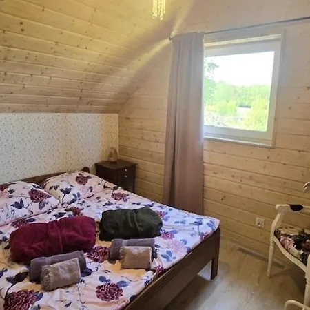 בית נופש Large Home, Salt Cave, Jacuzzi, Sauna