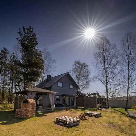 Large Home, Salt Cave, Jacuzzi, Sauna *
