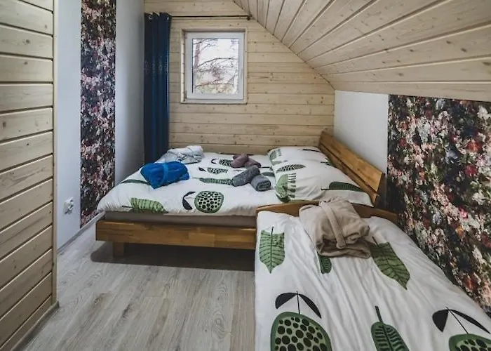 Large Home, Salt Cave, Jacuzzi, Sauna Σπίτι διακοπών *